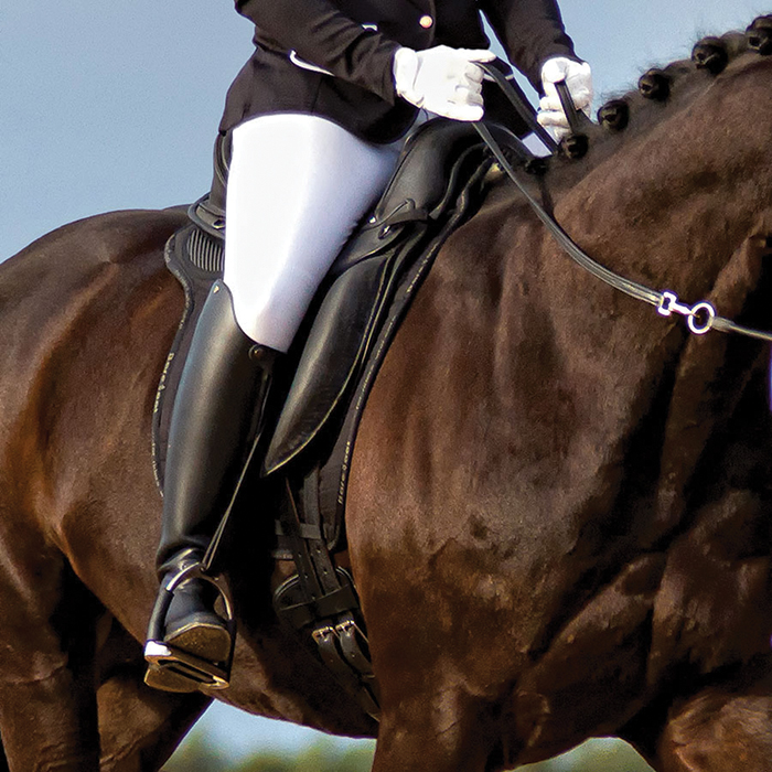 Selle De Cheval Synthétique Freemax Sans Arbre – Avec Sangle Et étriers Aluminium – Confortable, Flexible